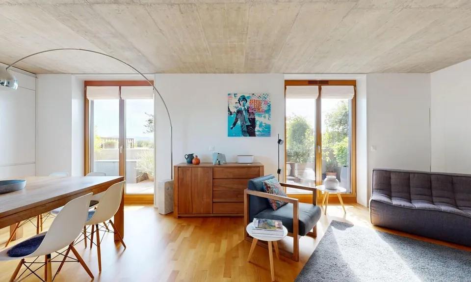 THPE apartment in attic with 70 m² terrace – photo 2 of 11
