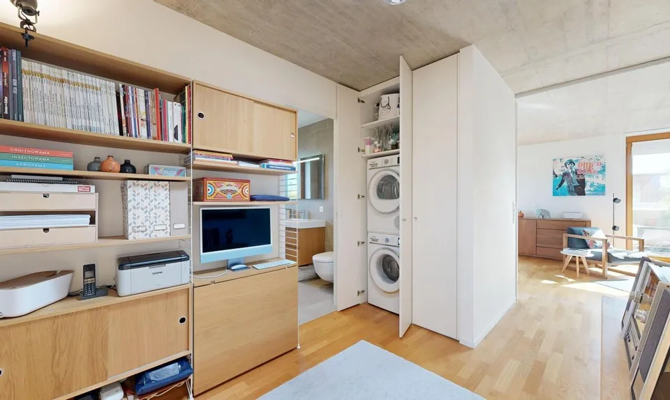 THPE apartment in attic with 70 m² terrace – photo 8 of 11