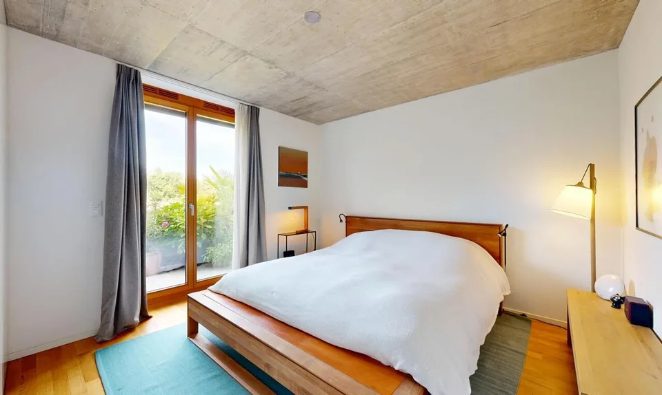 THPE apartment in attic with 70 m² terrace – photo 4 of 11