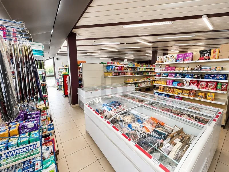 ÉPICERIE AVEC UNE CLIENTÈLE EXISTANTE – foto 4 di 6