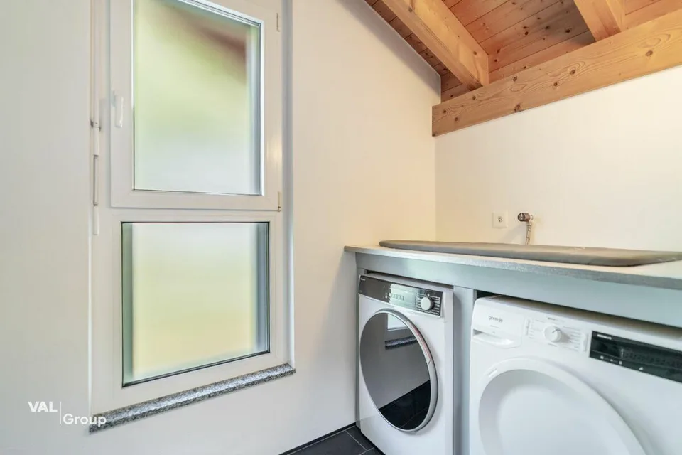 Wohnen mit Platz und Ruhe: Familienhaus in Niedergampel – Foto 13 von 22