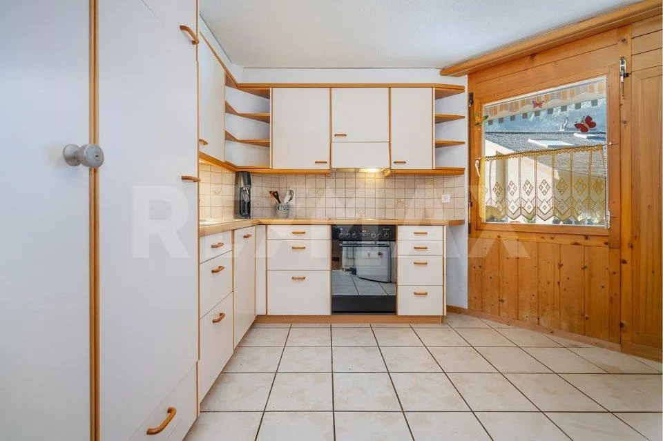 Zwei Wohnungen, ein Zuhause und viele Möglichkeiten (Ferien- oder Erstwohnsitz) – Foto 5 von 13