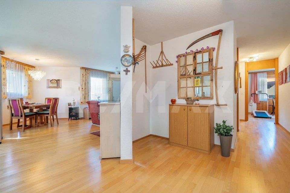 Zwei Wohnungen, ein Zuhause und viele Möglichkeiten (Ferien- oder Erstwohnsitz) – Foto 3 von 13