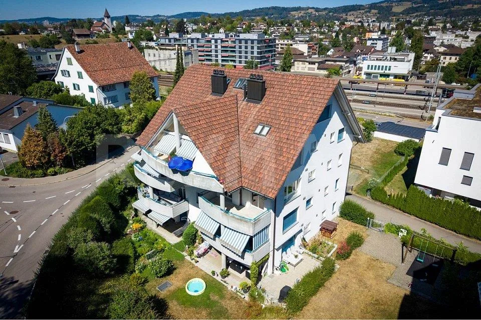 Calme et Près de la Gare S-Bahn – photo 2 sur 13