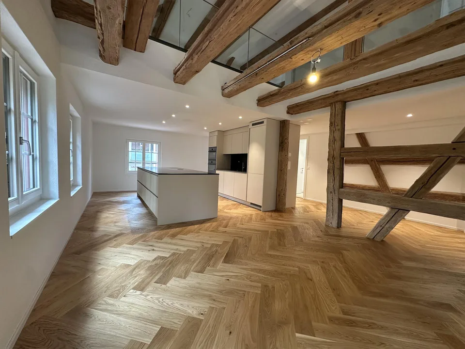 Duett am Bach - renovierte 4.5-Zimmer-Maisonettewohnung in Steckborn – Foto 2 von 13