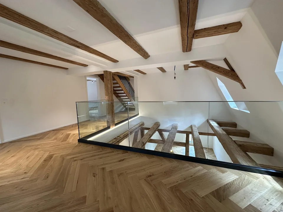 Duett am Bach - renovierte 4.5-Zimmer-Maisonettewohnung in Steckborn – Foto 3 von 13