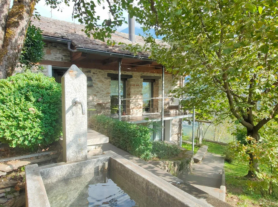 Sehr schön ausgebautes Rustico im sonnigen Bleniotal in Semione – Foto 2 von 20