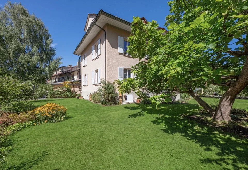 Ein Mehrfamilienhaus mit Charakter und idyllischer Gartenanlage – Foto 3 von 22