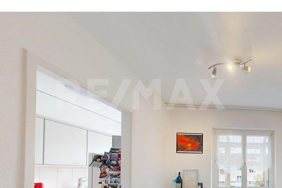 Helles und gemütliches Zuhause mit Balkon, 2.5 Zimmerwohnung – Foto 6 von 12