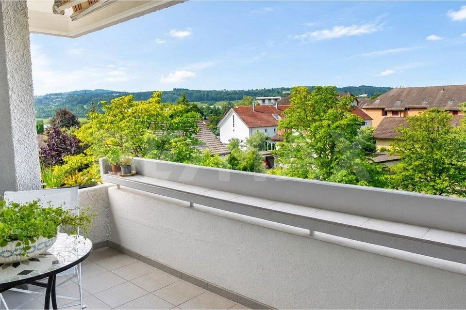 Appartement en propriété de 3,5 pièces avec balcon dans un quartier résidentiel calme – photo 9 sur 10