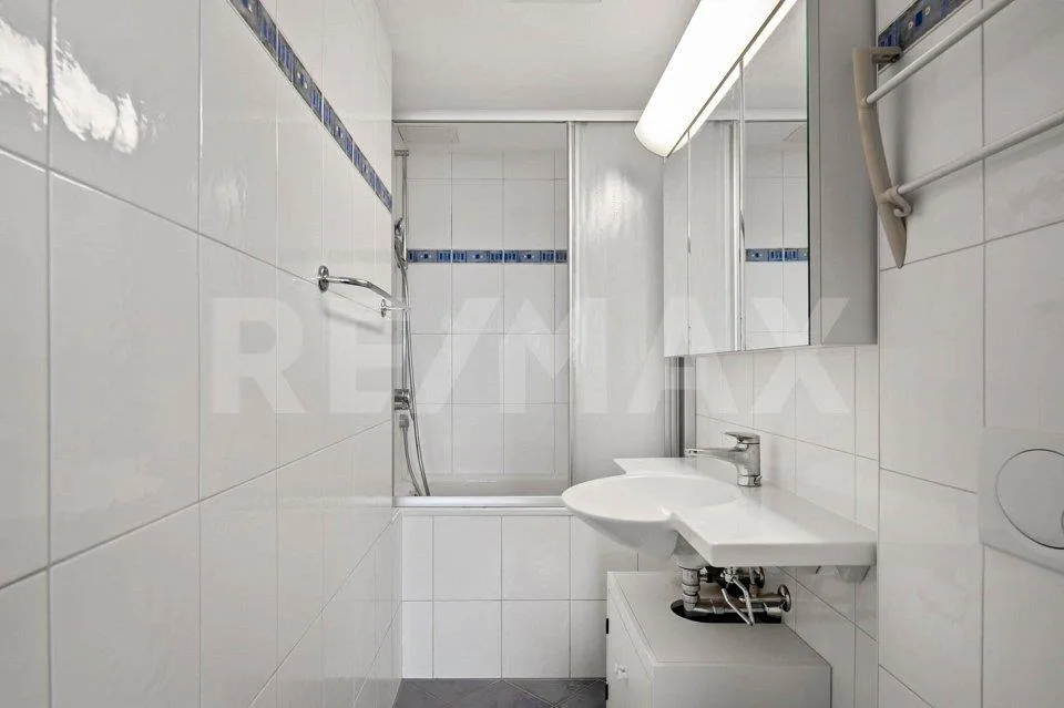 Bello appartamento di 4 locali con una vista meravigliosa sul lago di Zurigo – foto 12 di 13