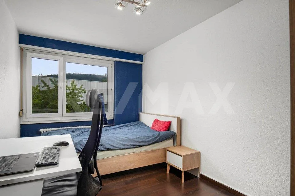 Bello appartamento di 4 locali con una vista meravigliosa sul lago di Zurigo – foto 9 di 13