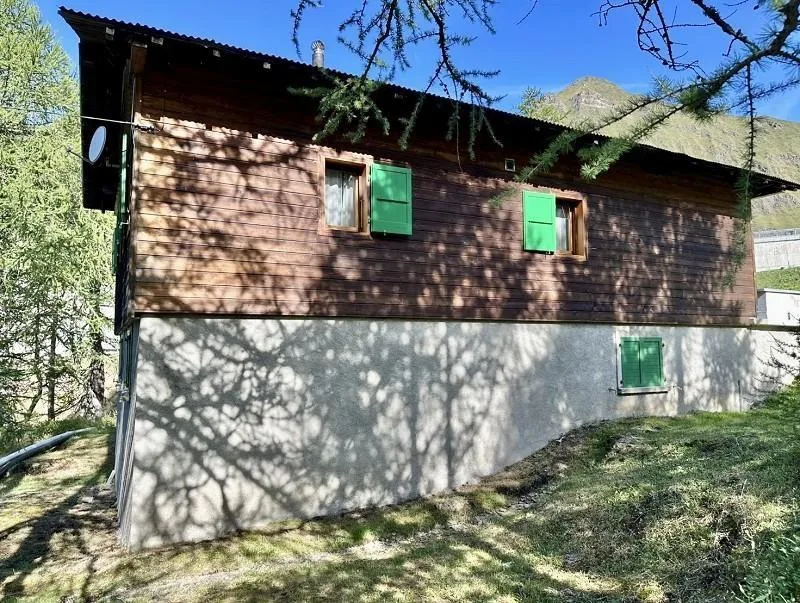 Chalet mit zwei Wohnunen an sehr ruhiger, sonniger Aussichtslage / ... – Foto 26 von 30