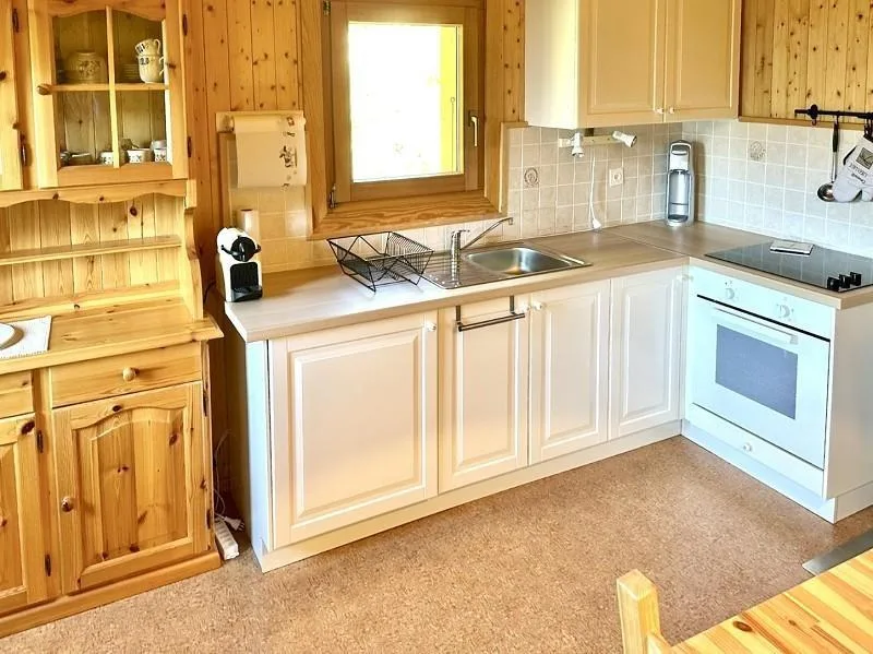 Chalet mit zwei Wohnunen an sehr ruhiger, sonniger Aussichtslage / ... – Foto 8 von 30