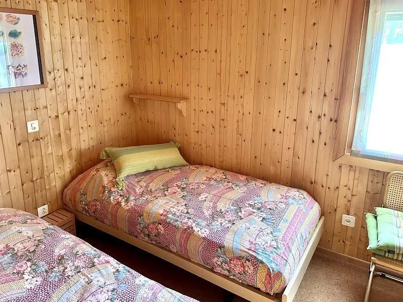 Chalet mit zwei Wohnunen an sehr ruhiger, sonniger Aussichtslage / ... – Foto 5 von 30