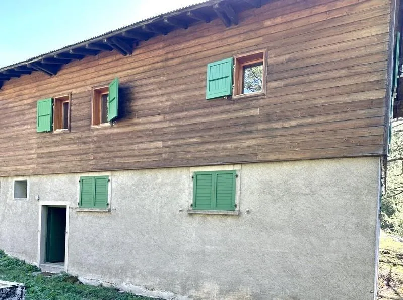 Chalet mit zwei Wohnunen an sehr ruhiger, sonniger Aussichtslage / ... – Foto 25 von 30