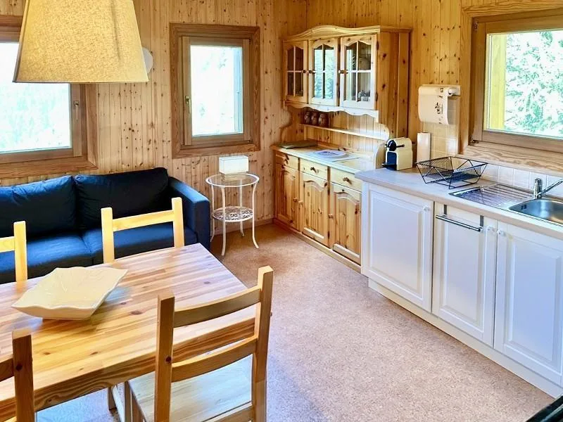 Chalet mit zwei Wohnunen an sehr ruhiger, sonniger Aussichtslage / ... – Foto 7 von 30