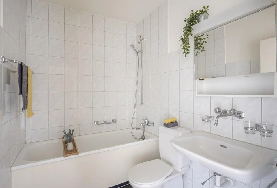Wohnung mit Aussicht in Aesch – Foto 3 von 9