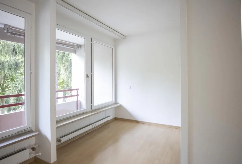 Wohnung mit Aussicht in Aesch – Foto 8 von 9