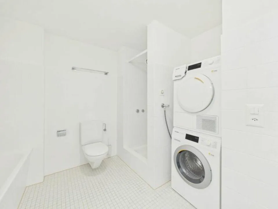 grosse 3.5 Zi-Wohnung mit Balkon – photo 7 sur 12