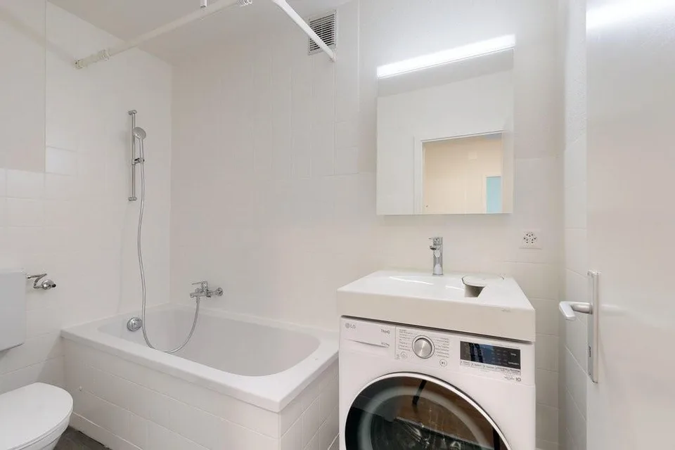 Gemütliche 2.0-Zimmer-Wohnung mit eigenem Waschtrockner – Foto 4 von 9