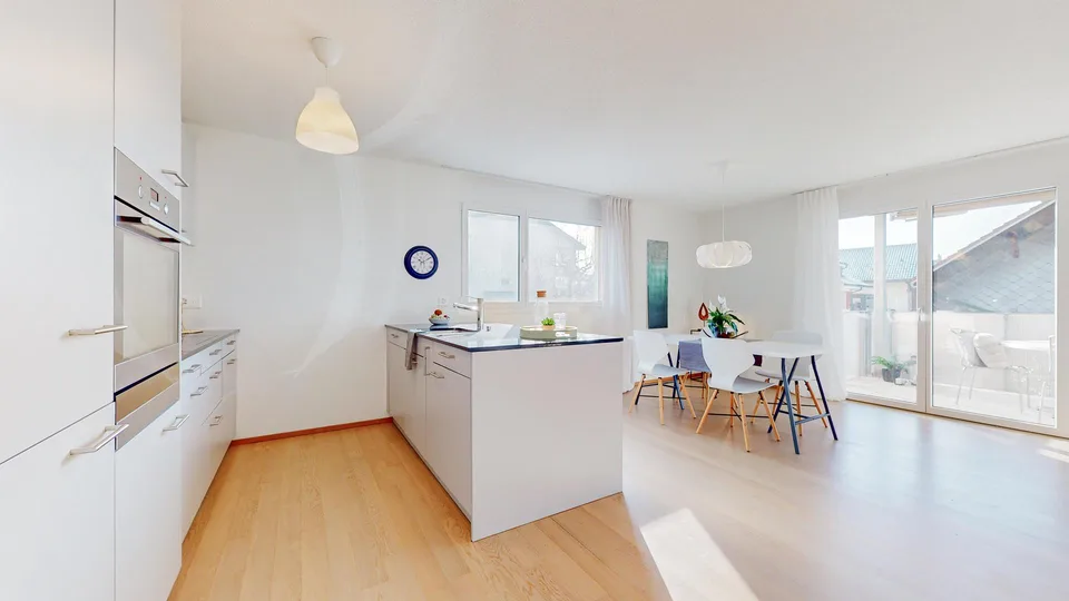 Wunderschöne 4.5-Zimmerwohnung in Oberbipp – Foto 2 von 10