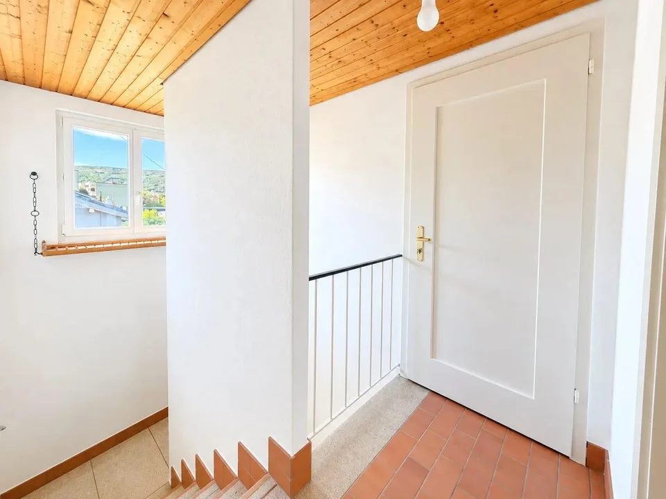 Charmant maison de famille de 5,5 pièces avec grand jardin à Buchs AG – photo 11 sur 13