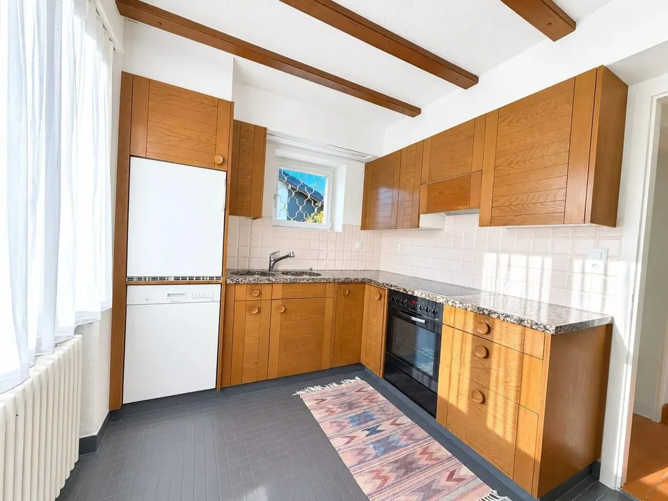 Charmant maison de famille de 5,5 pièces avec grand jardin à Buchs AG – photo 3 sur 13