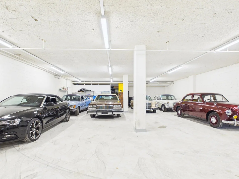 Il tuo garage dei sogni a Fällanden ti aspetta! – foto 6 di 13