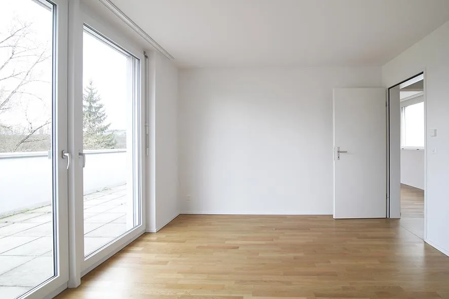 Terrazza di oltre 90 m² per ore conviviali. – foto 5 di 8