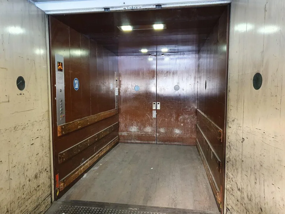 Espace de stockage et de service attractif directement sur l'autoroute A2 – photo 3 sur 5
