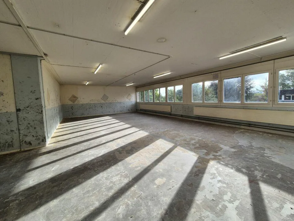 Espace de stockage et de service attractif directement sur l'autoroute A2 – photo 5 sur 5