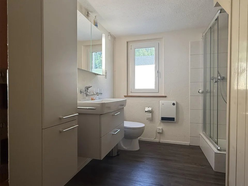 Freistehendes 4.5-Zimmer Einfamilienhaus zu vermieten – Foto 5 von 7