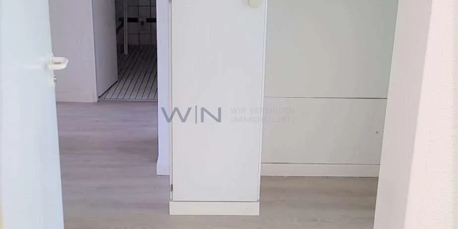 3.5-Zimmer-Wohnung mit Balkon in Oberwil – Foto 3 von 13