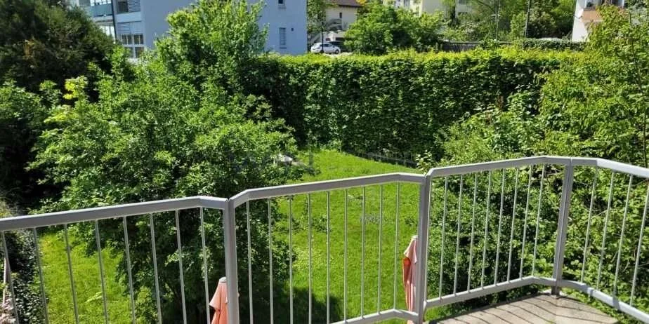 3.5-Zimmer-Wohnung mit Balkon in Oberwil – Foto 6 von 13