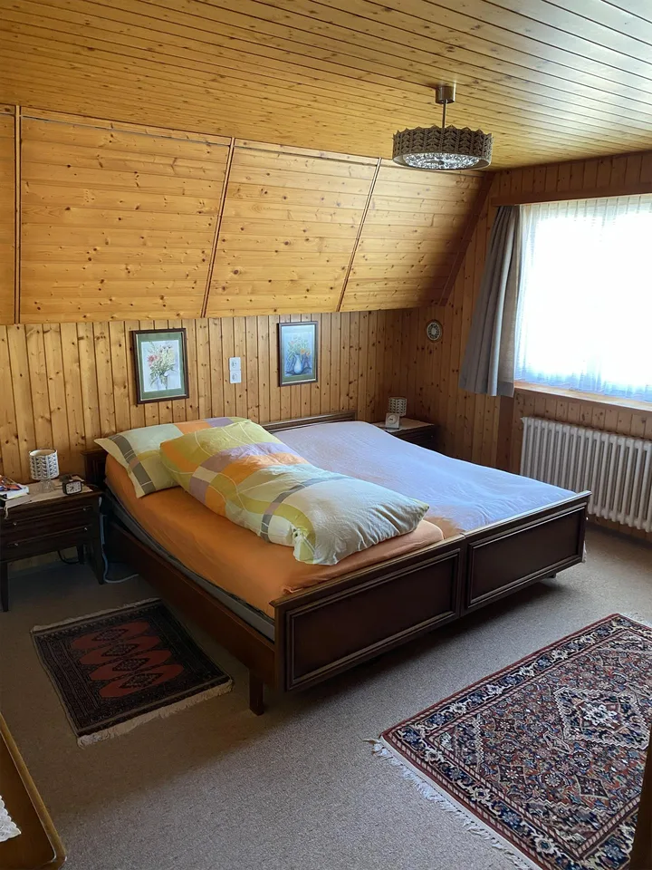 Hausteil mit 4,5 Zimmern mit grossem Garten – Foto 10 von 11