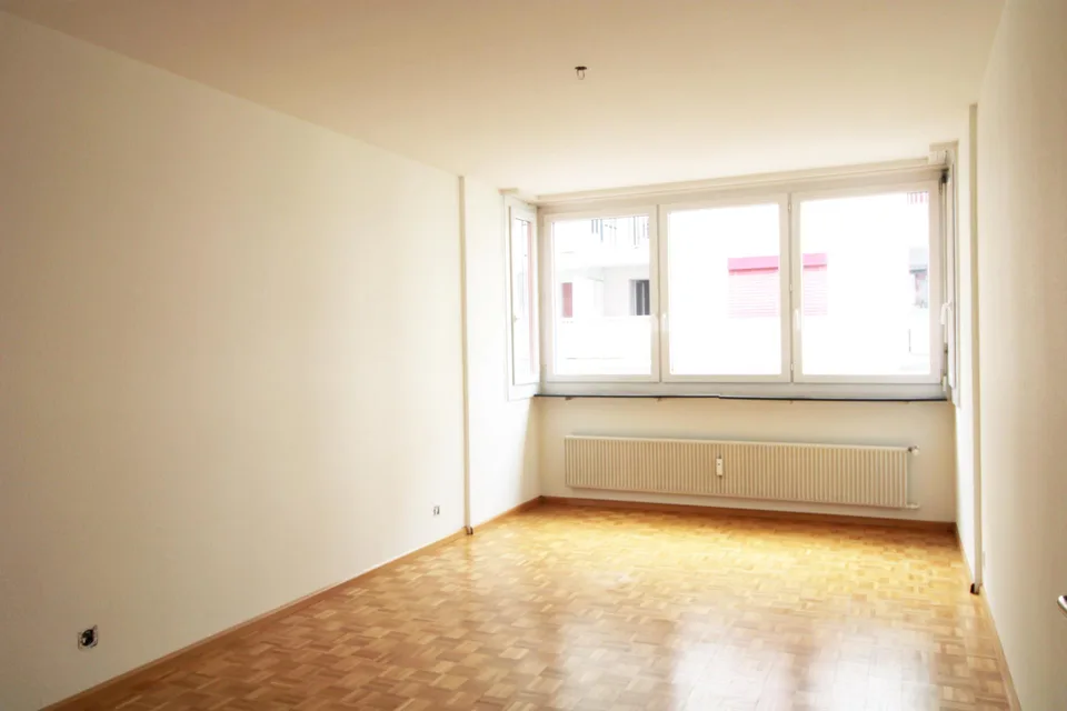 Appartamento 3.5 locali 68m2 vicino al parco St. Johanns con ascensore – foto 4 di 5