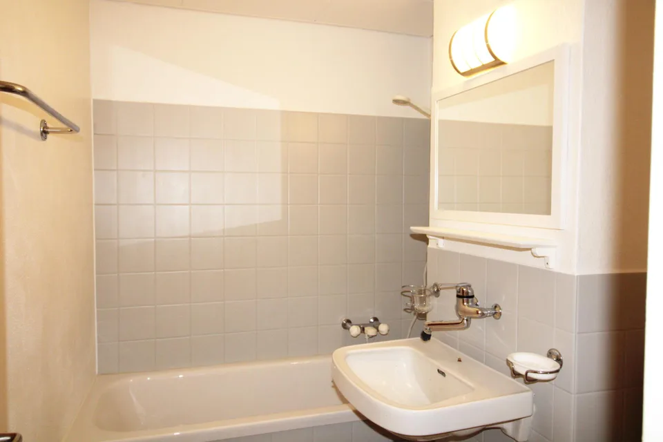 Appartamento 3.5 locali 68m2 vicino al parco St. Johanns con ascensore – foto 3 di 5