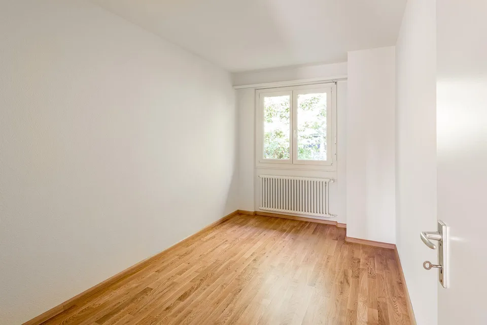 Appartamento ristrutturato di 4 locali 80m2 in zona tranquilla e centrale – foto 11 di 12