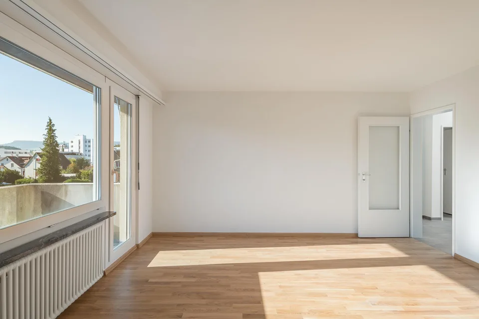 Appartamento ristrutturato di 4 locali 80m2 in zona tranquilla e centrale – foto 7 di 12