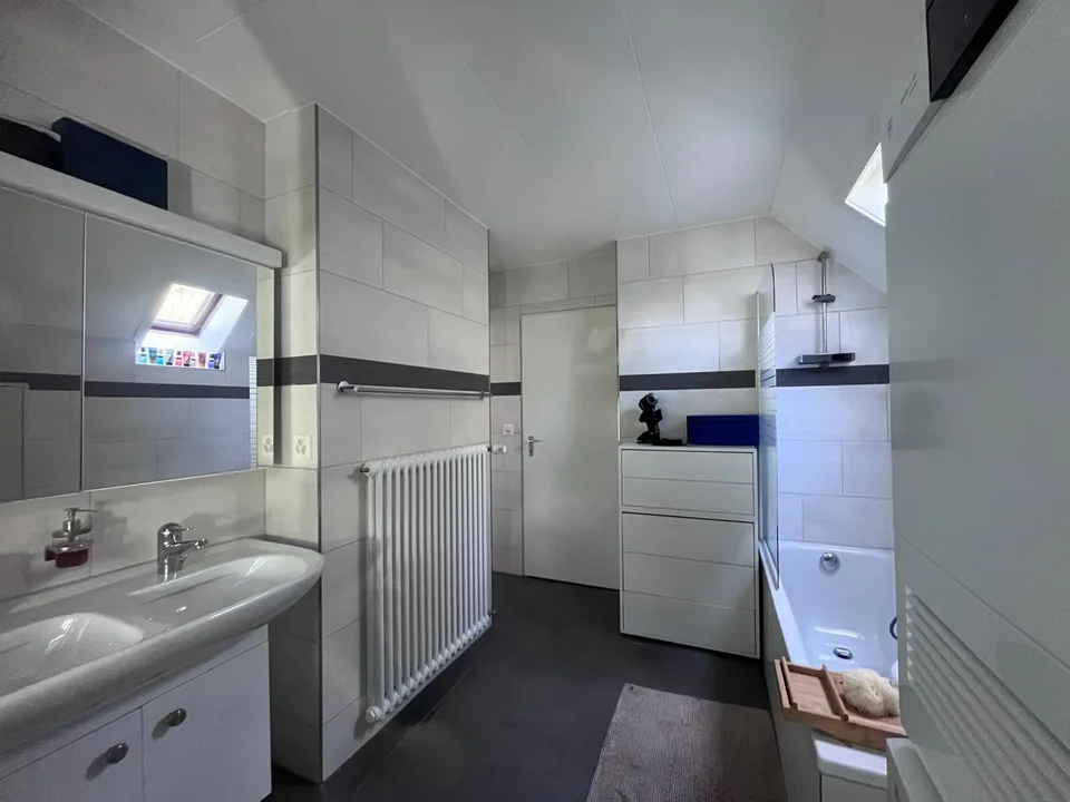 6-Zimmer-Einfamilienhaus auf Binninger Höhe – Foto 7 von 13