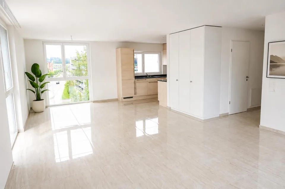 Spacious 3.5-room apartment in a good location – photo 2 of 13