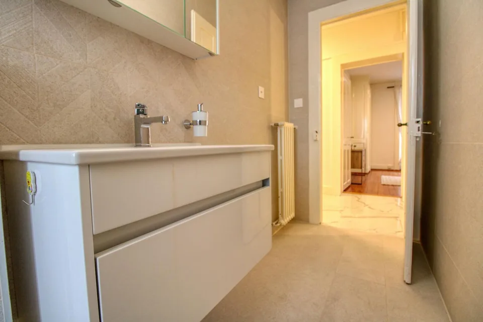 Experience Coliving Comfort in the Heart of Lausanne – photo 15 of 19