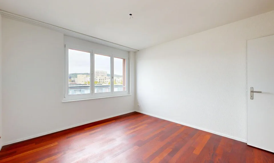 Licht, Raum & Wohnkomfort ? grosszügige 4.5-Zimmer-Wohnung – Foto 9 von 11