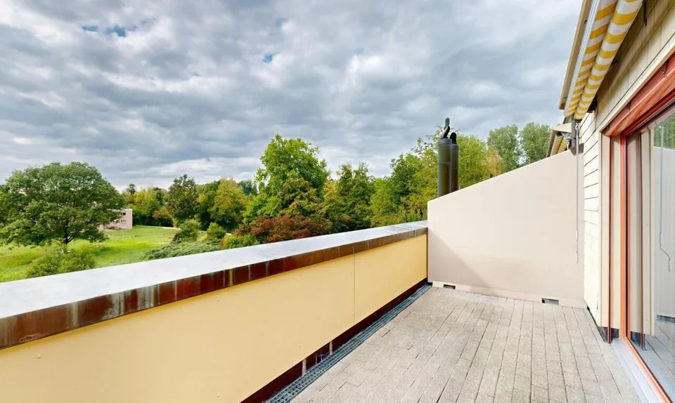Appartement-maisonnette de 3,5 pièces à proximité de la nature à Dübendorf – photo 4 sur 11
