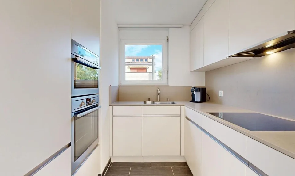 Appartement-maisonnette de 3,5 pièces à proximité de la nature à Dübendorf – photo 2 sur 11