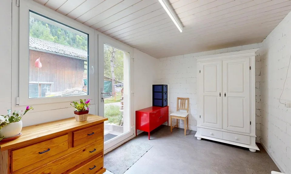 Maison unifamiliale de 5,5 pièces à proximité de la nature avec grand terrain – photo 10 sur 11