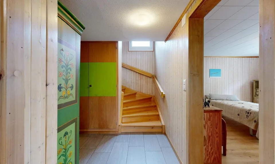 Maison unifamiliale de 5,5 pièces à proximité de la nature avec grand terrain – photo 5 sur 11