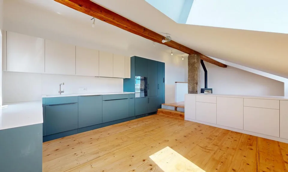 Nel cuore di Rivaz: Casa vignaiola del XVII secolo ristrutturata con vista lago e Alpi – foto 7 di 11
