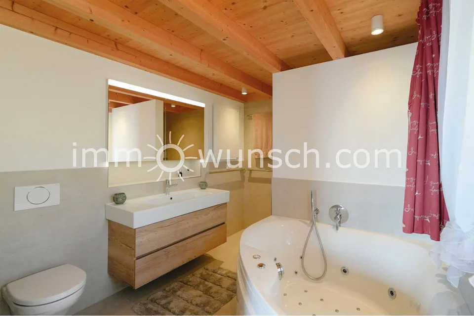 Natur, Ruhe und Wohnkomfort - modernes 6 ½ Zimmer Chalet mit Sauna ... – photo 10 sur 13